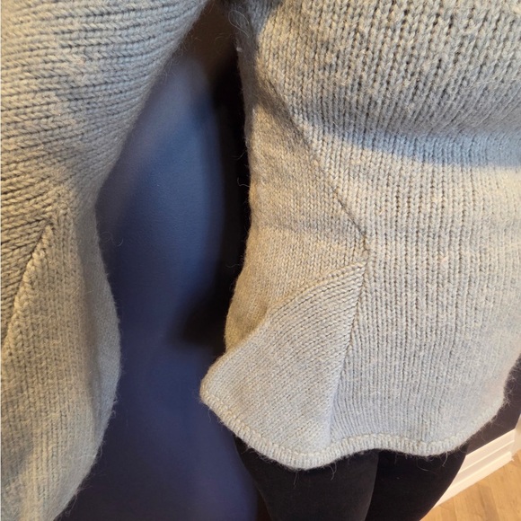 Alexander McQueen Gray Turtleneck Sweater - Picture 5 of 9